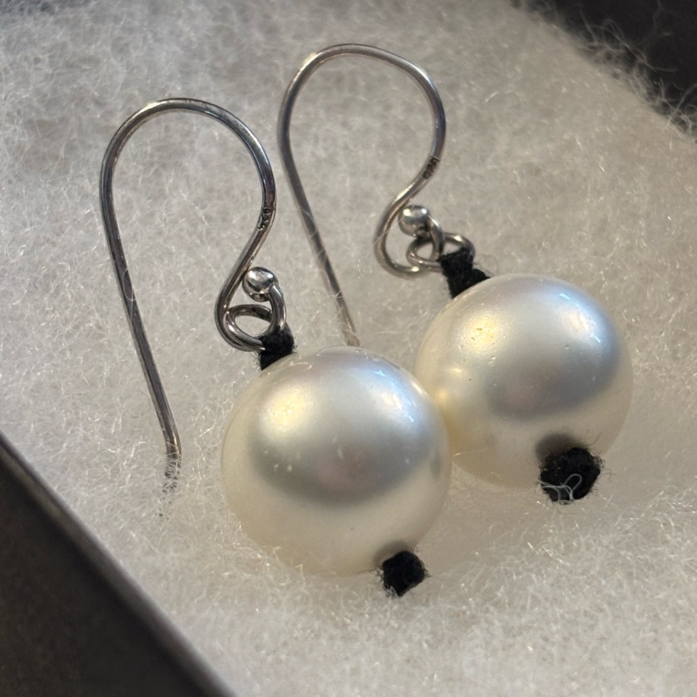 Silpada RARE Opaque Shell Pearl Earrings hand-knotted on Black Silk Cord W1073